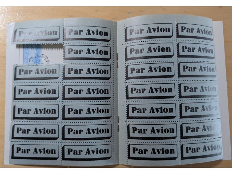 1931/32, CIDNA airmail post labels ‘PAR AVION’, two different booklets, one large size turkish-french bilingual, punched and 